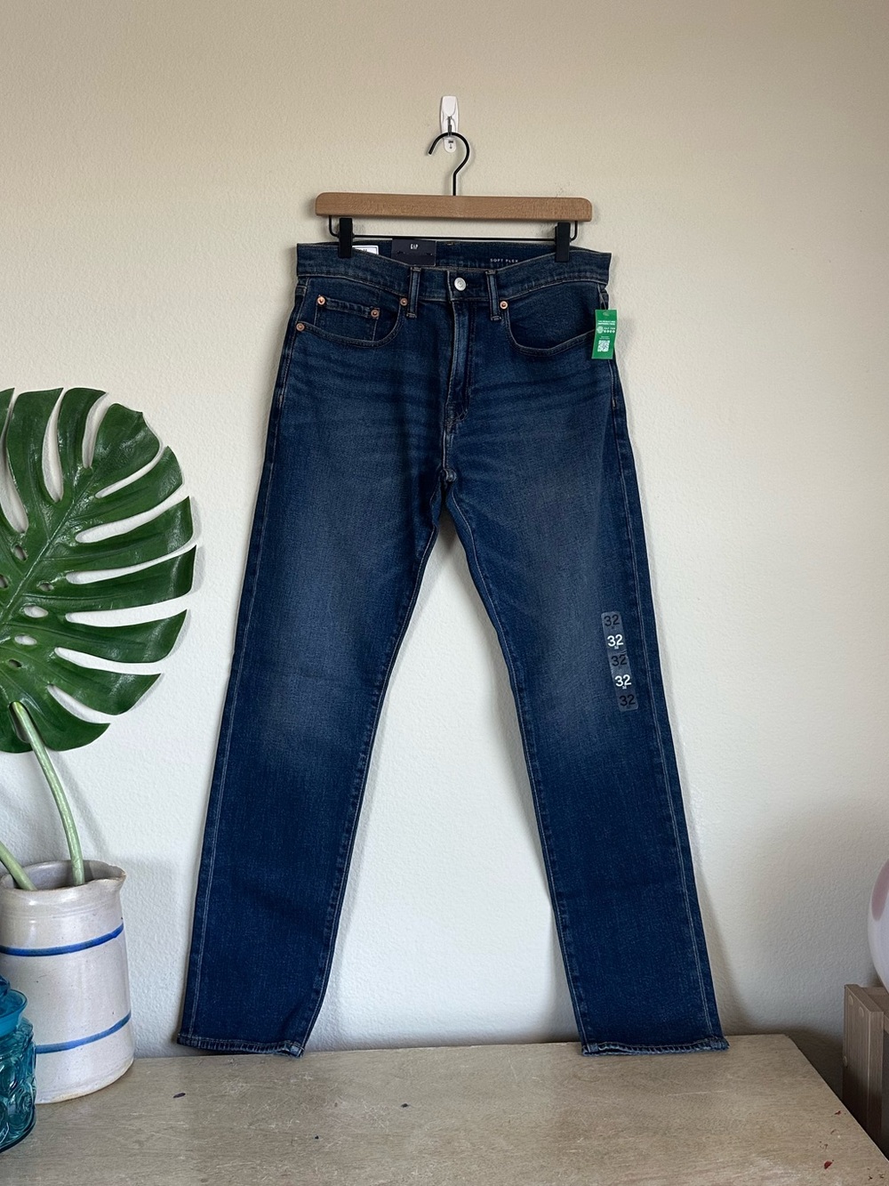 NWT Gap Men’s Gapflex Slim Comfort Flex Waistband Jeans